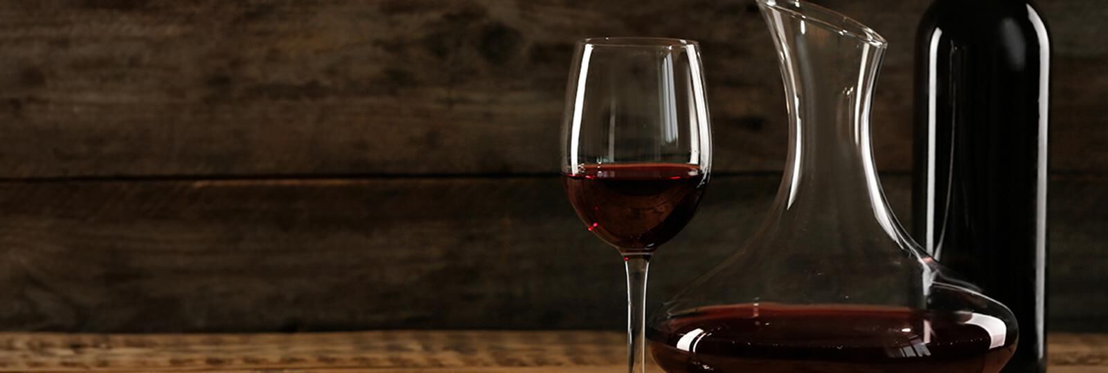 DECANTING 101. DON&rsquo;T HESITATE, AERATE.